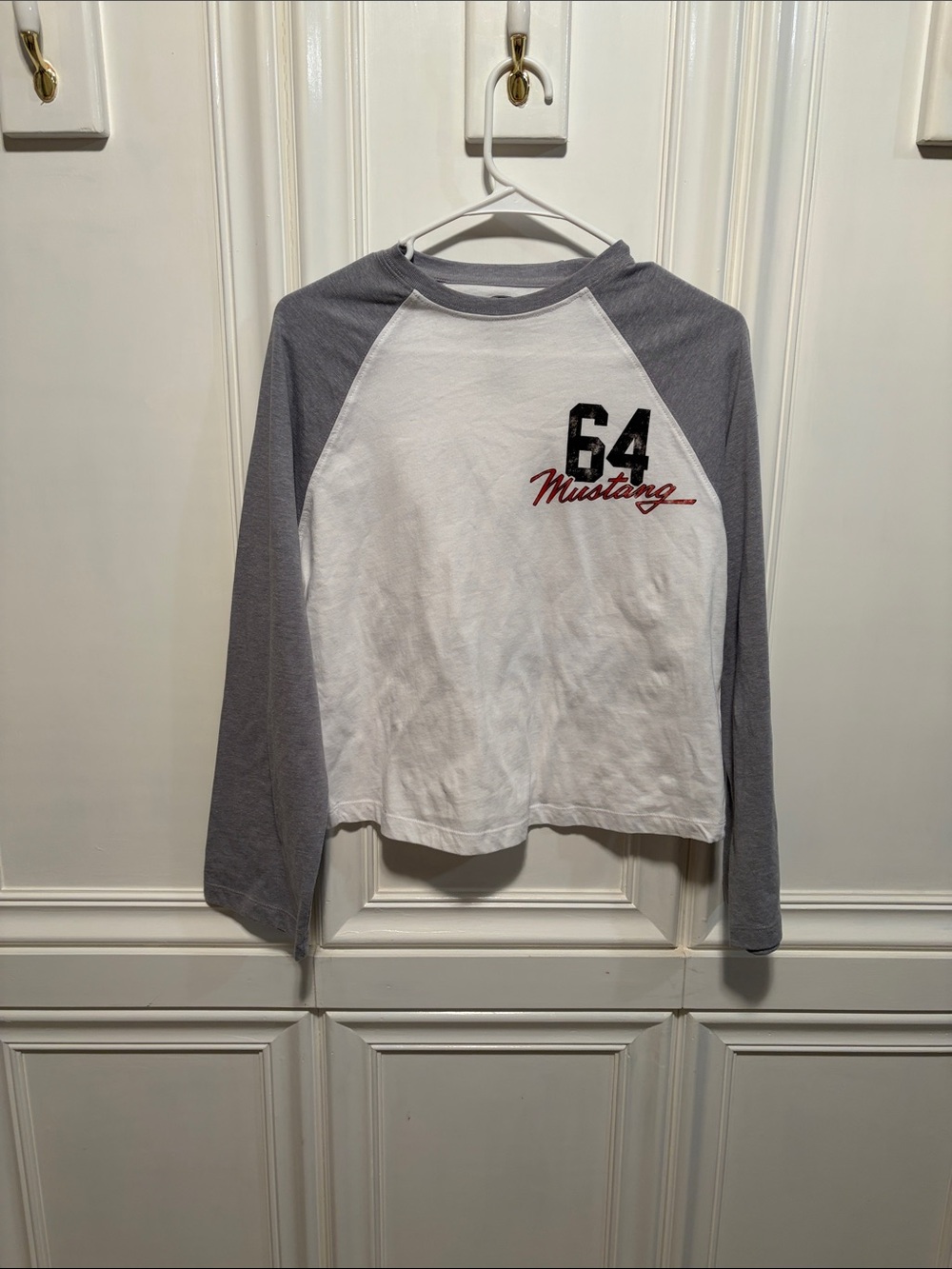Grayson Threads White & Gray Raglan Long-Sleeve Tee with '64' Graphic